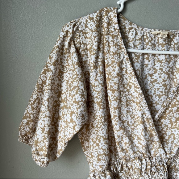 Sim and Sam Floral Blouse - Size‎ S - Picture 2 of 8